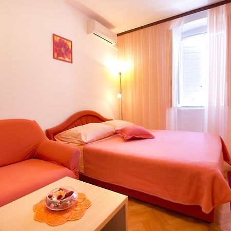 Vis Island Apartment And Room Daria المظهر الخارجي الصورة